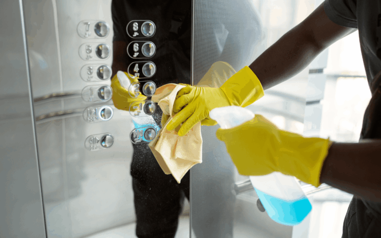 Como Limpar Inox Corretamente: Produtos Ideais para Manter o Brilho e Evitar Manchas